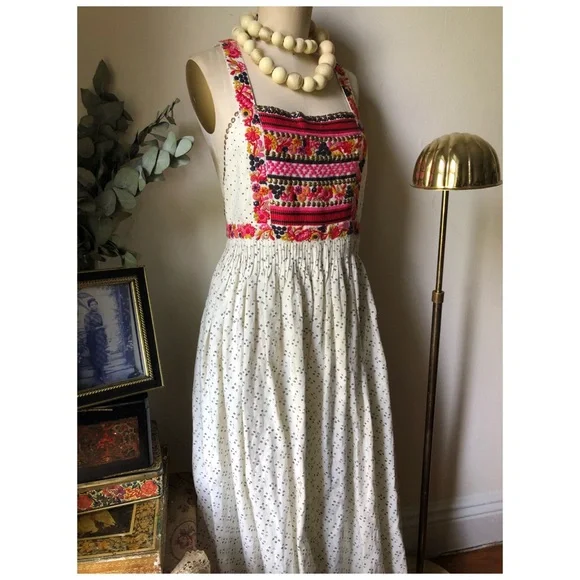 Ulla Johnson
Women's White Razi Embroidered Printed Linen Cotton-blend Jumpsuit - Picture 11 of 16